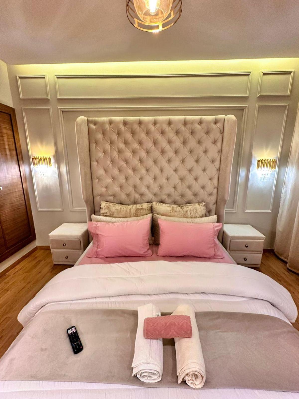 Appartement Luxueux Avec Piscine 10 Minutes Du Centre Ville Marrakesh Eksteriør bilde