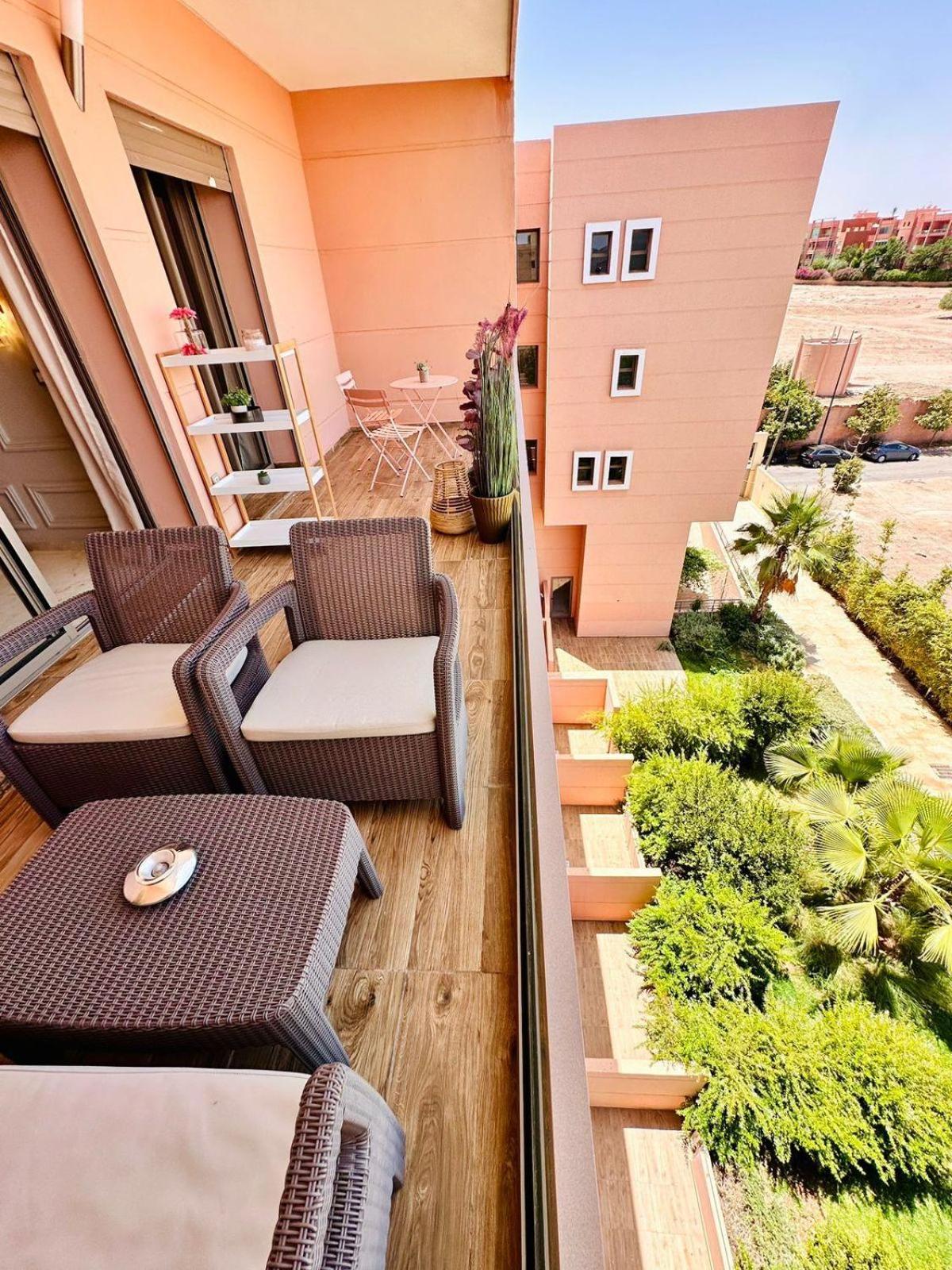 Appartement Luxueux Avec Piscine 10 Minutes Du Centre Ville Marrakesh Eksteriør bilde
