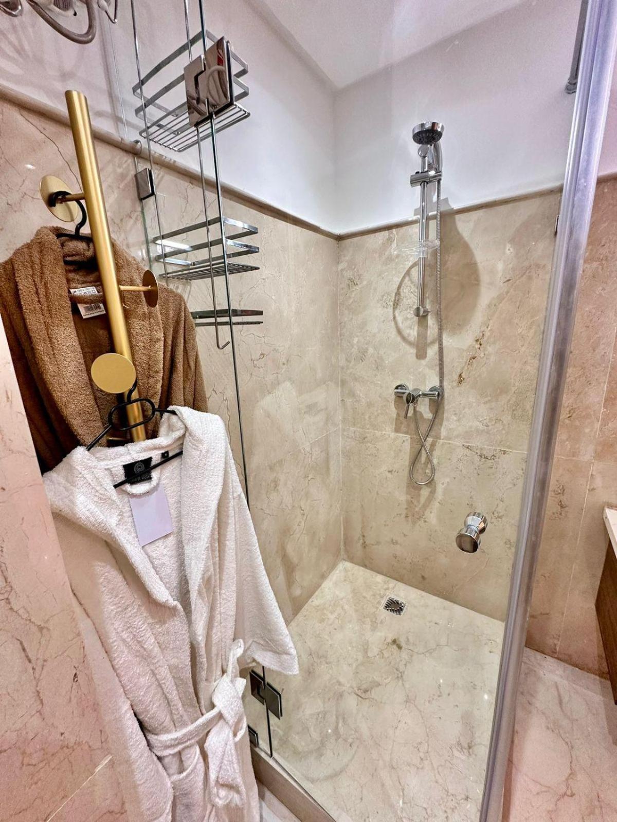Appartement Luxueux Avec Piscine 10 Minutes Du Centre Ville Marrakesh Eksteriør bilde